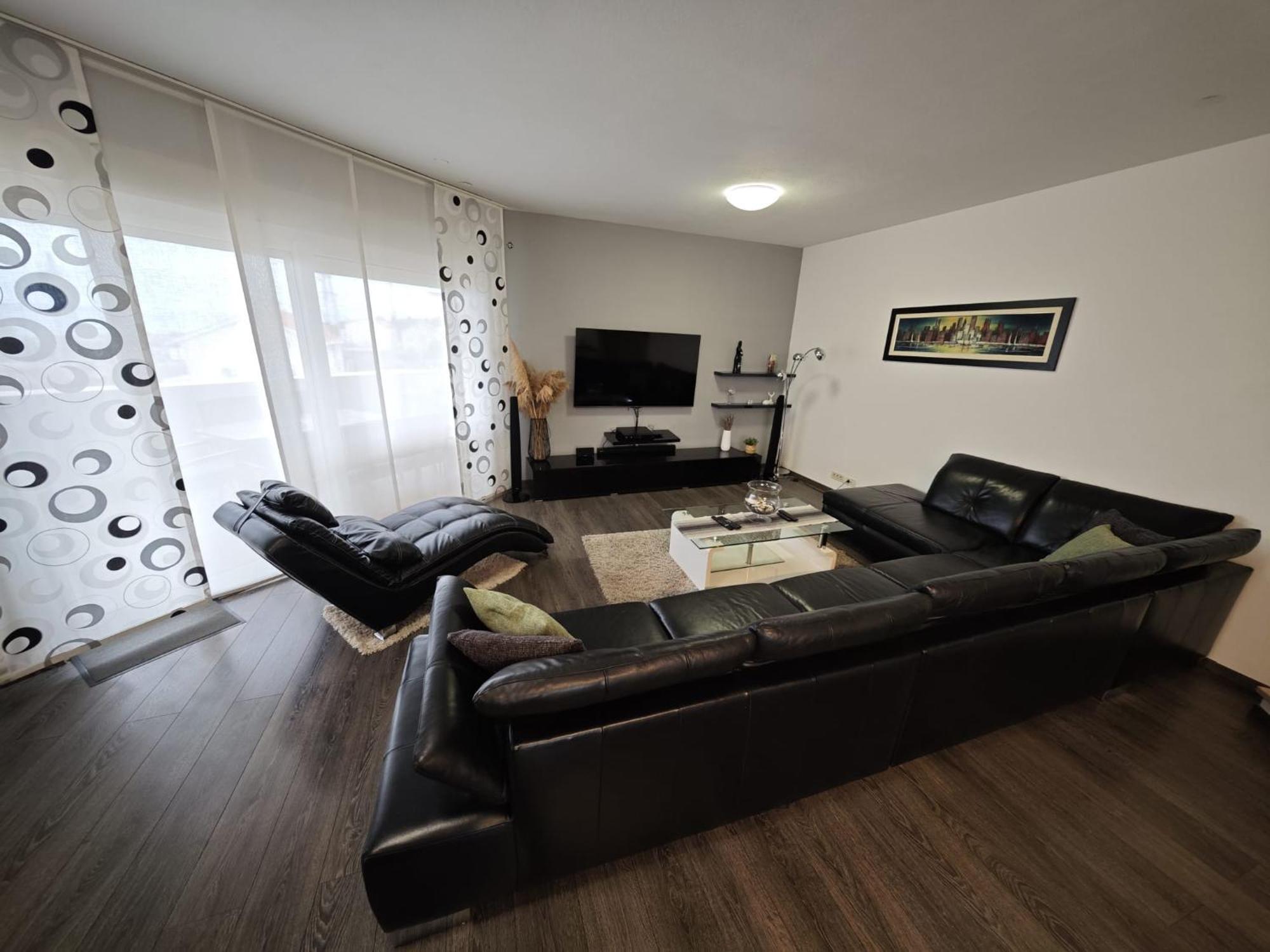 Kaštela 3 Bedrooms Apartman Dmt מראה חיצוני תמונה