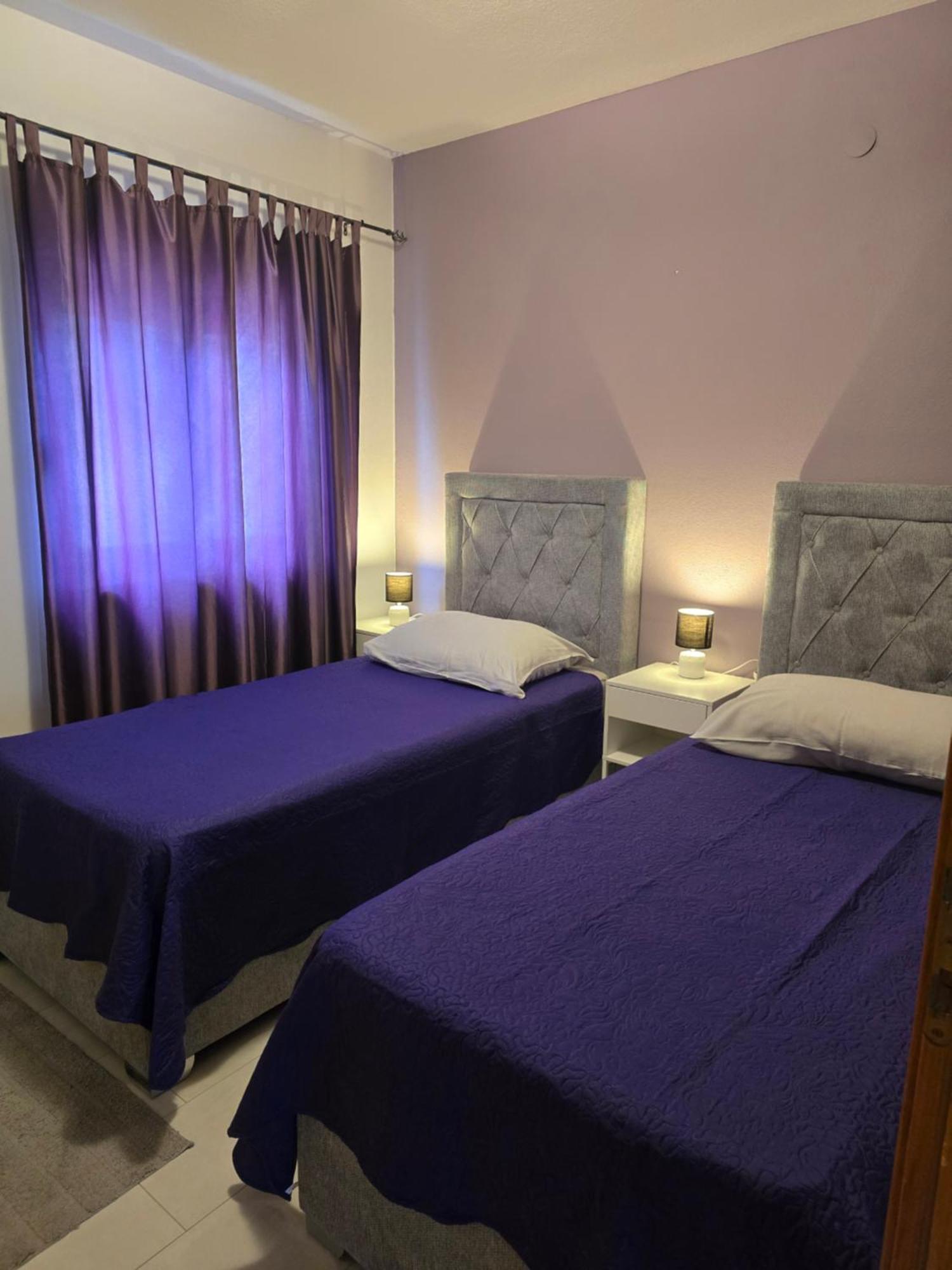 Kaštela 3 Bedrooms Apartman Dmt מראה חיצוני תמונה